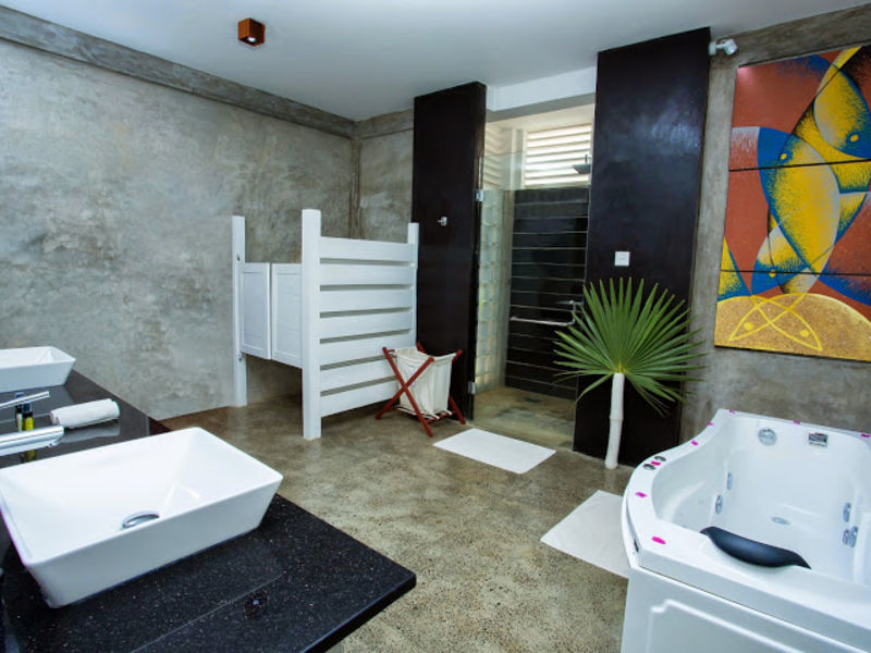Maalu Maalu Resort & Spa