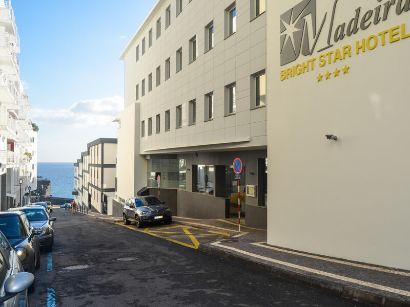 Madeira Bright Star