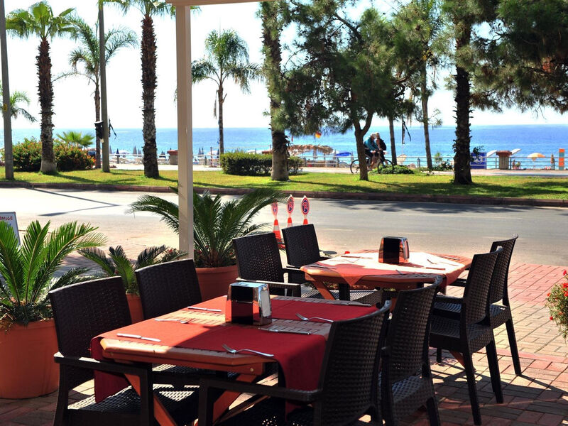 Mc Mahberi Beach