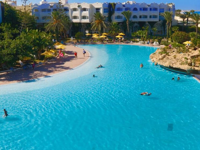 Mahdia Beach & Aquapark