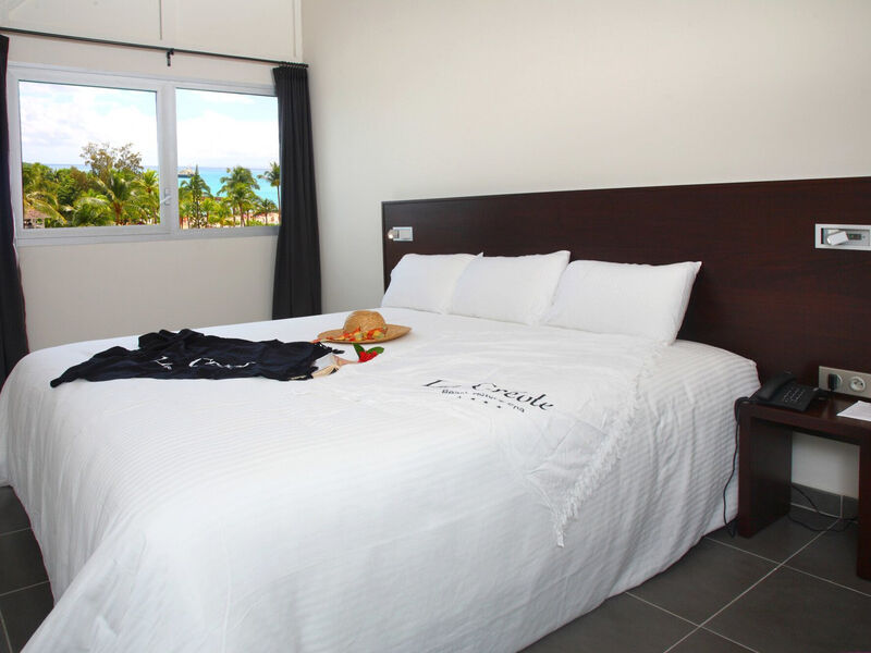 Mahogany Hotel Residence