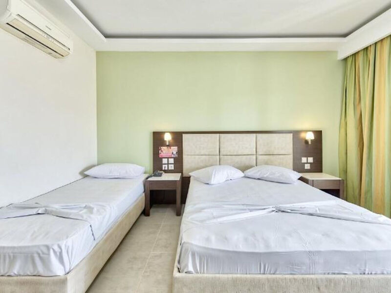 Majestic Hotel Spa