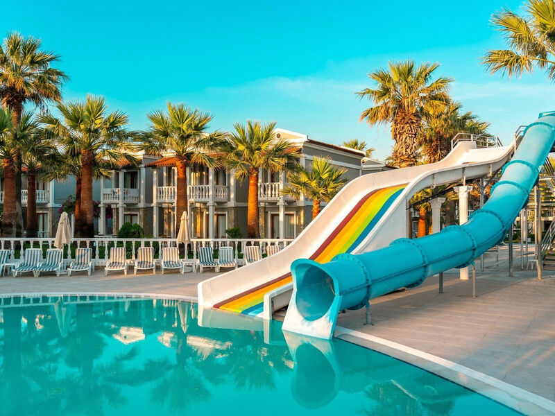 Club Tarhan Serenity