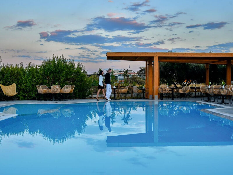 Malena Hotel & Suites
