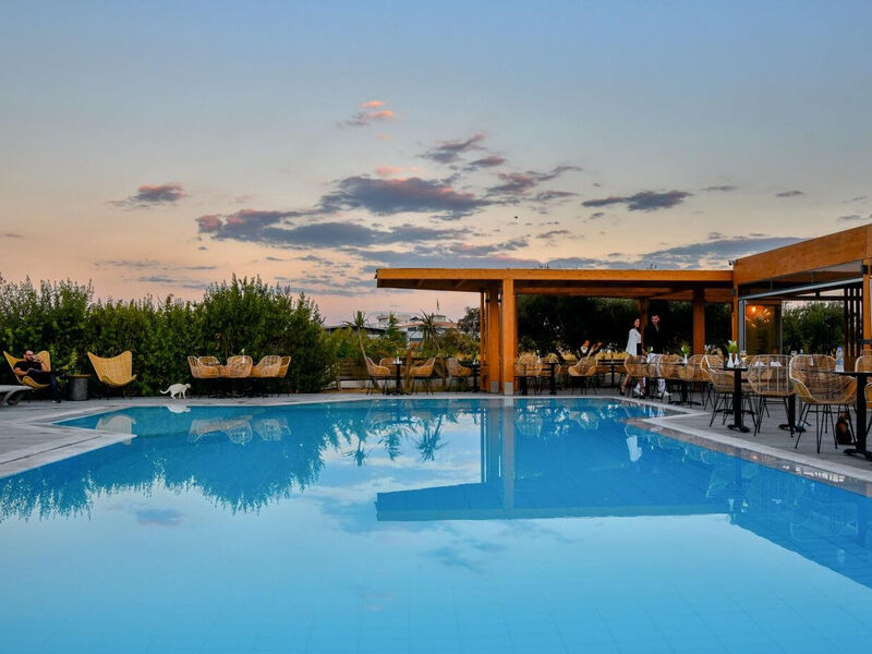 Malena Hotel & Suites