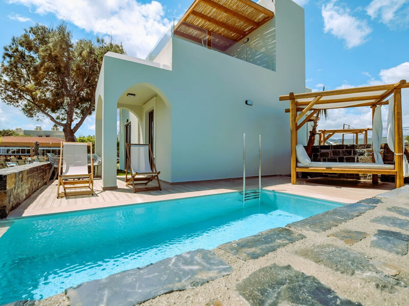 Malena Hotel & Suites