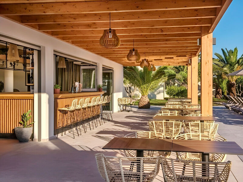 Malena Hotel & Suites