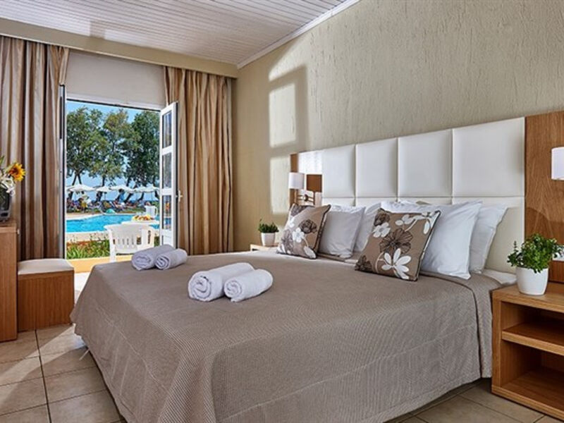Malia Bay Beach Hotel & Bungalows