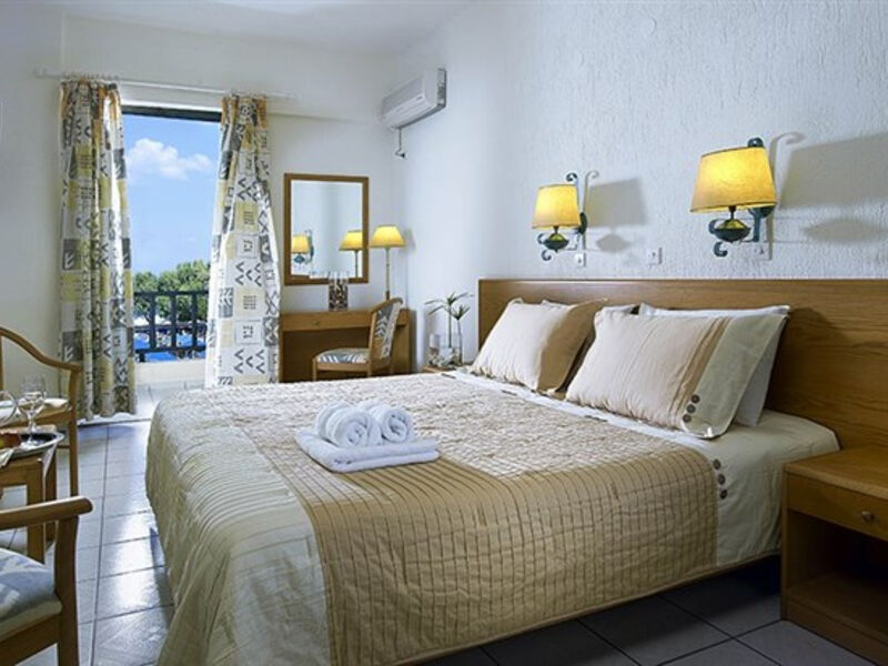 Malia Bay Beach Hotel & Bungalows