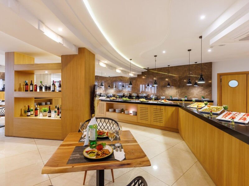 Malia Bay Beach Hotel & Bungalows