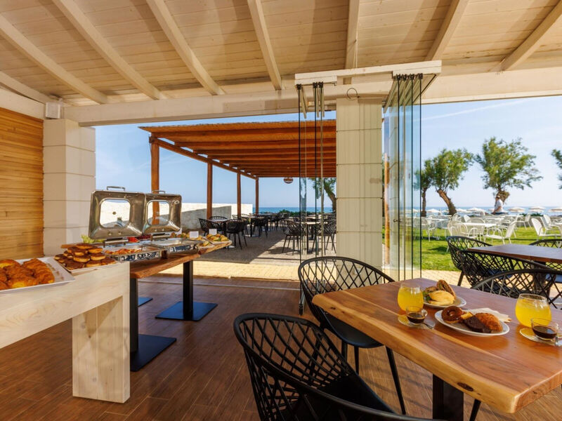 Malia Bay Beach Hotel & Bungalows