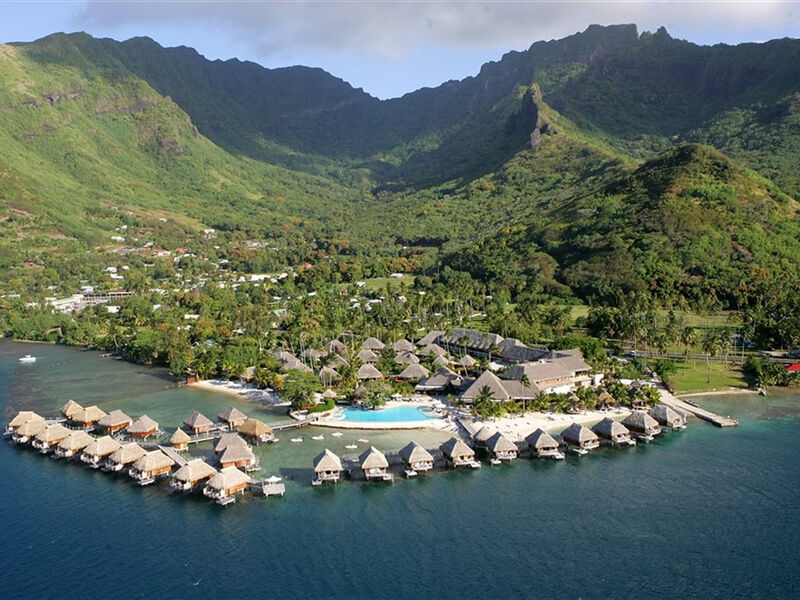 Manava Beach Resort & Spa