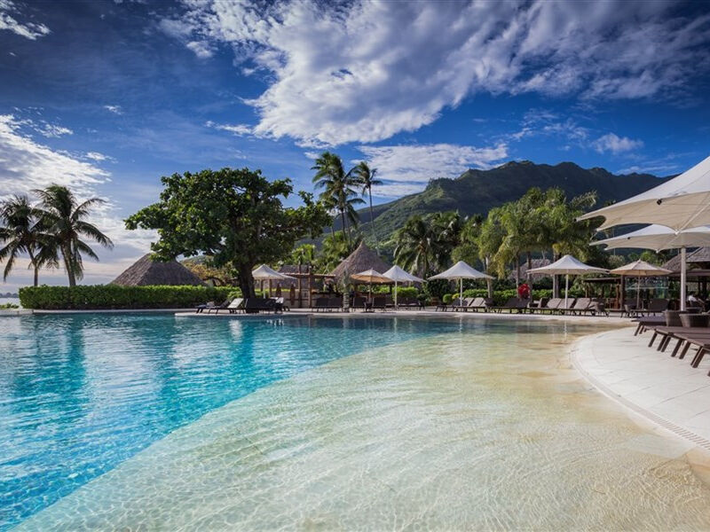 Manava Beach Resort & Spa