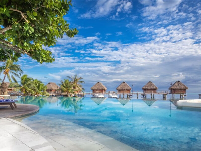 Manava Beach Resort & Spa