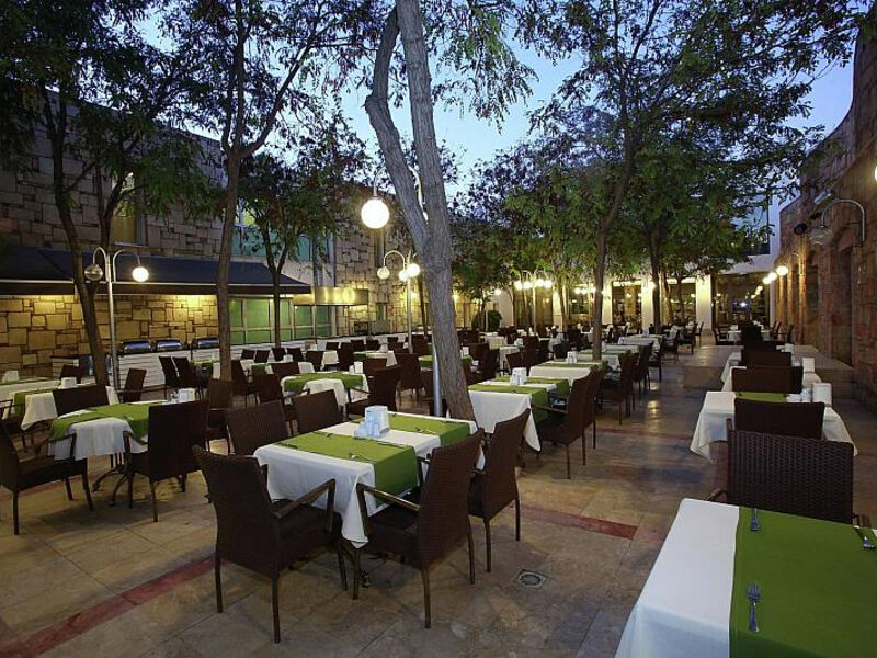 Mandarin Resort