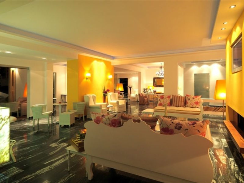 Mandraki Village Boutique