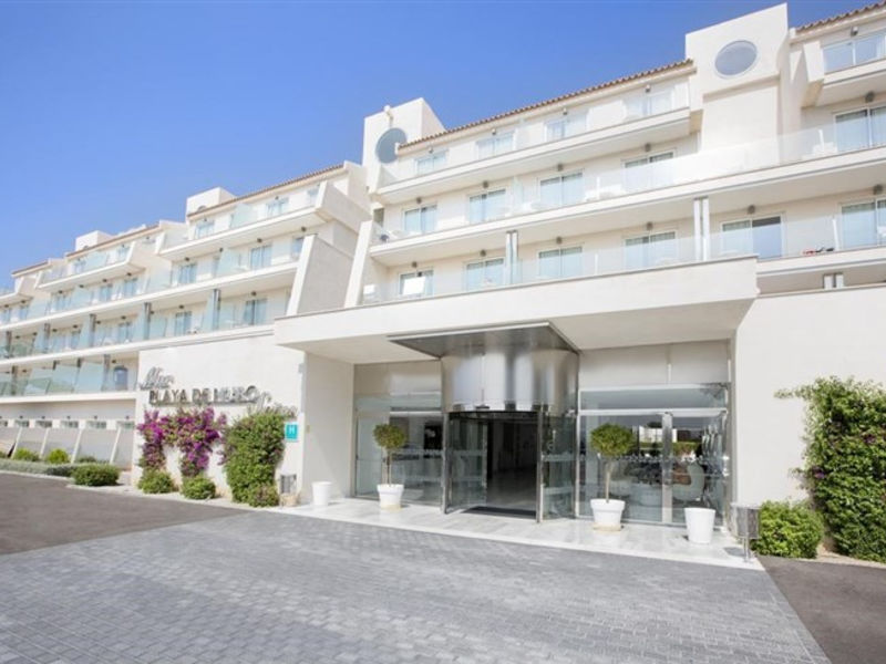 Mar Hotels Playa De Muro Suites