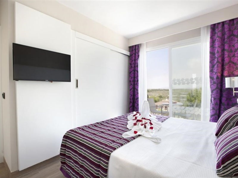 Mar Hotels Playa De Muro Suites