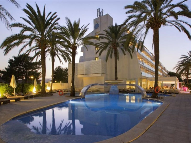 Mar Hotels Playa De Muro Suites