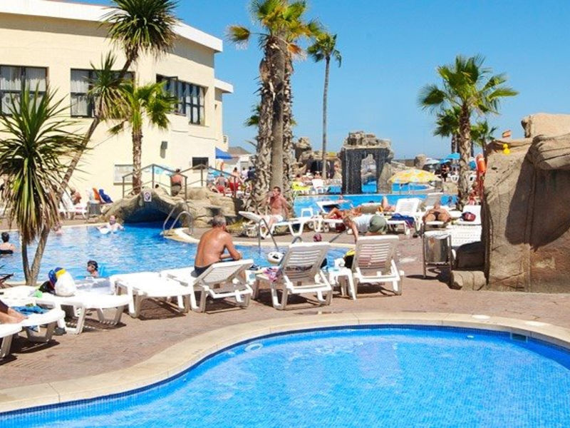 Marconfort Beach Club
