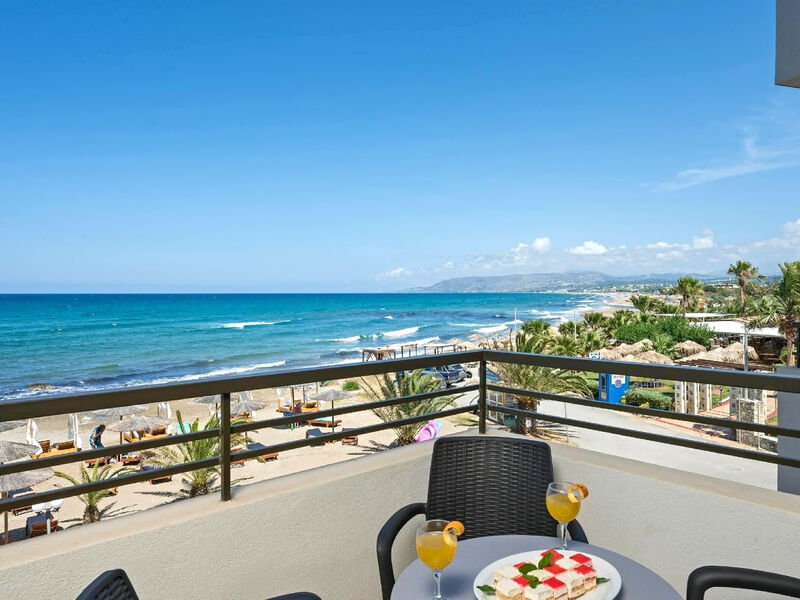 Mare Blue & Suites
