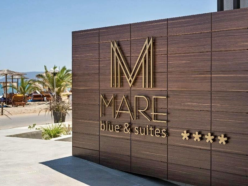 Mare Blue & Suites