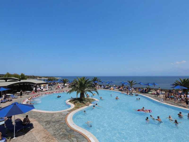 Mareblue Beach