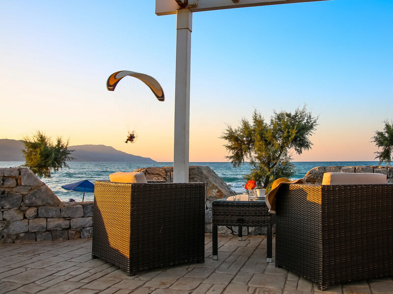 Mari Beach