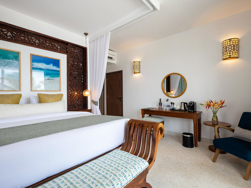 Lux Marijani Zanzibar