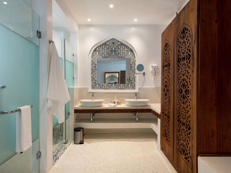 Lux Marijani Zanzibar