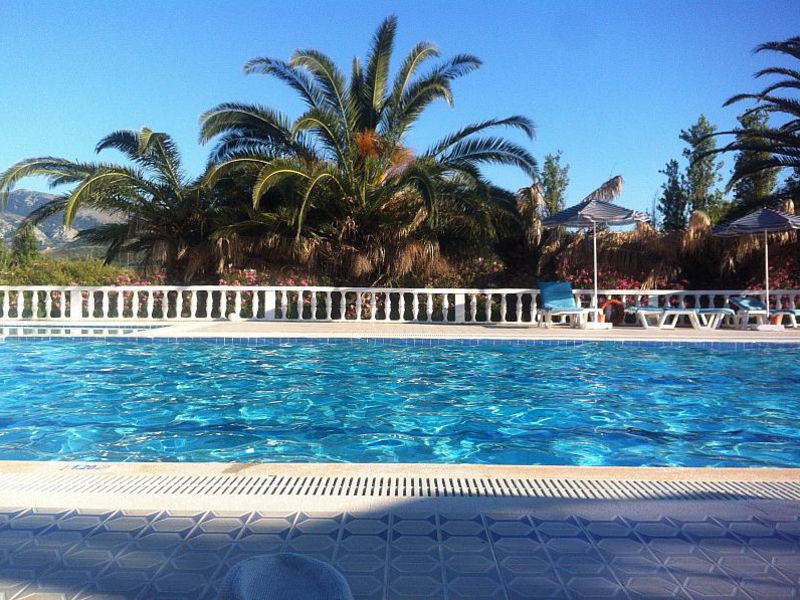 Mariliza Beach