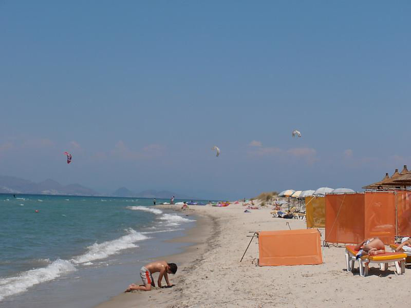 Mariliza Beach