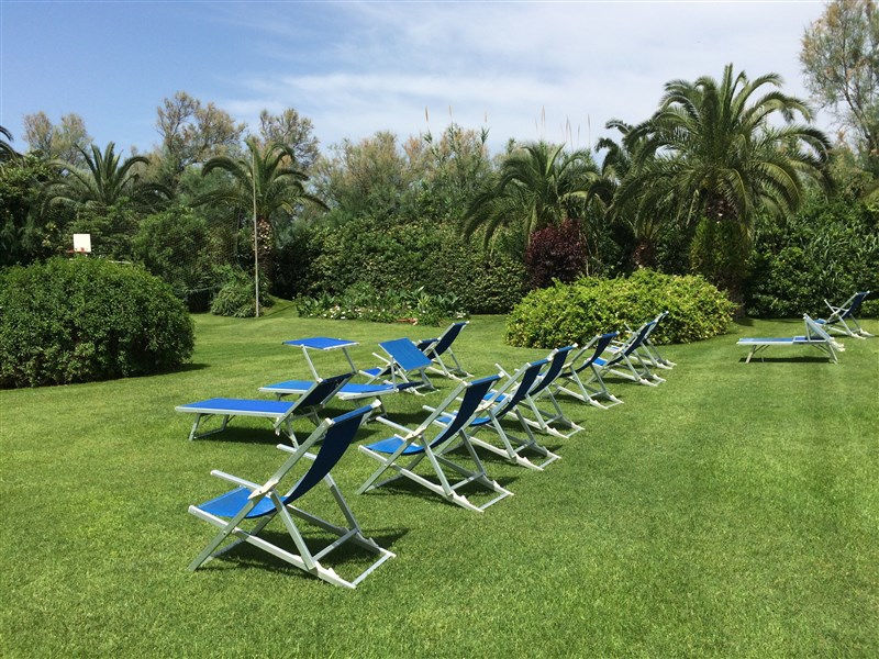Marina Club