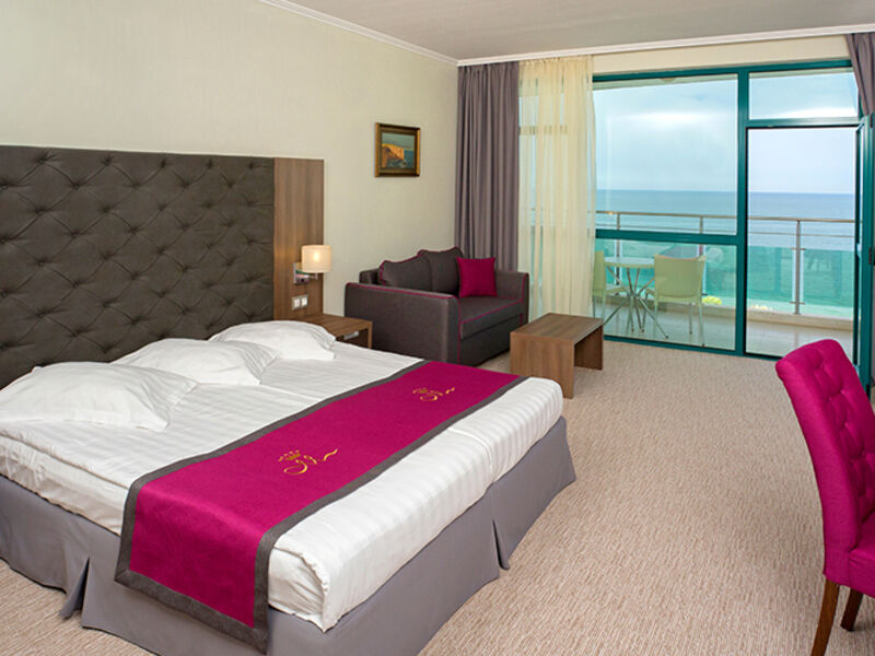 Marina Grand Beach