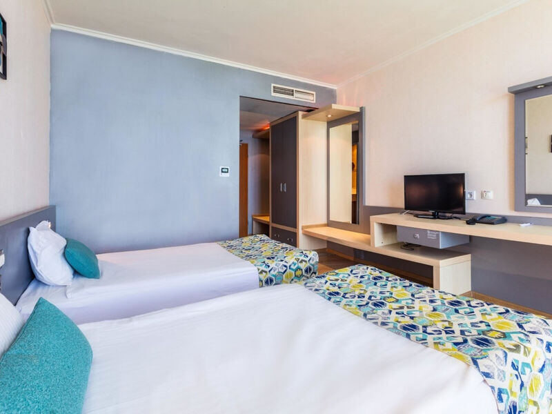 Marina Palace Affiliated By Melia