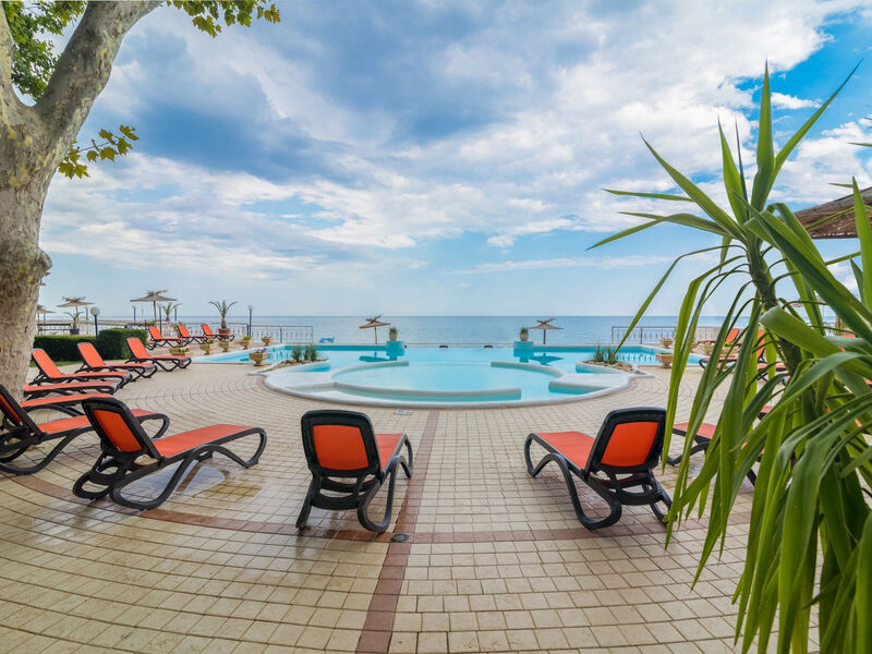 Marina Sunny Day Resort