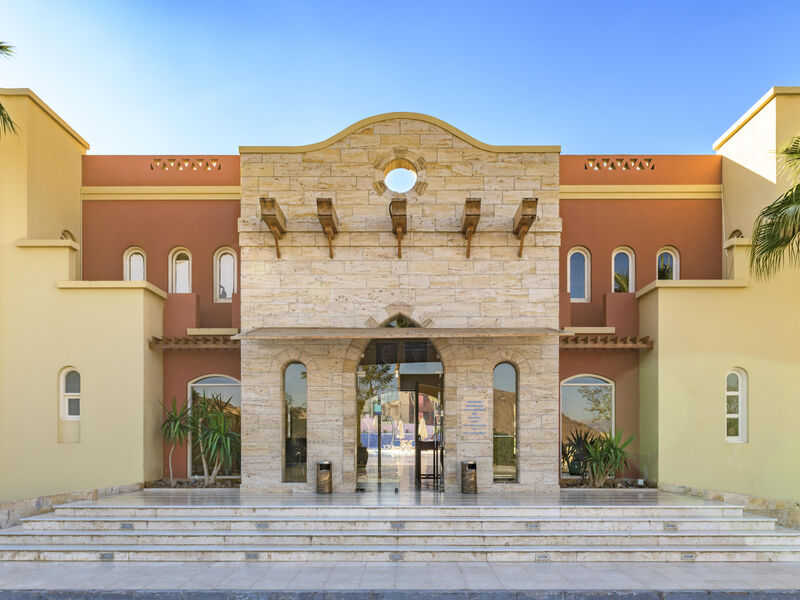 Marina Plaza Tala Bay
