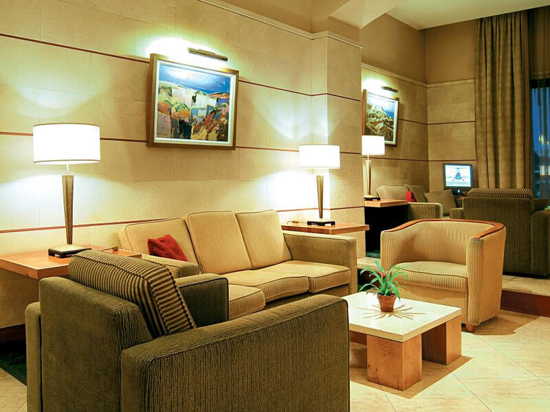 Maritim Antonine Hotel & Spa