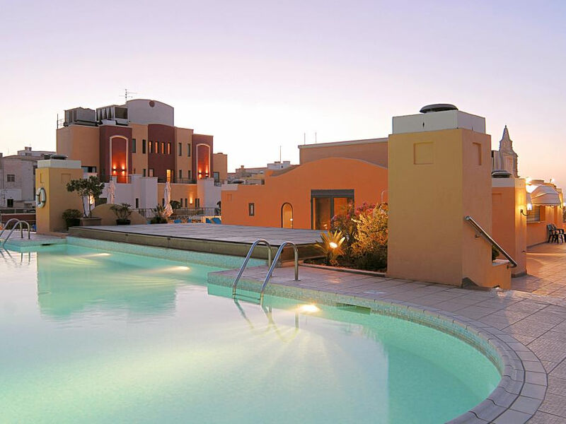 Maritim Antonine Hotel & Spa