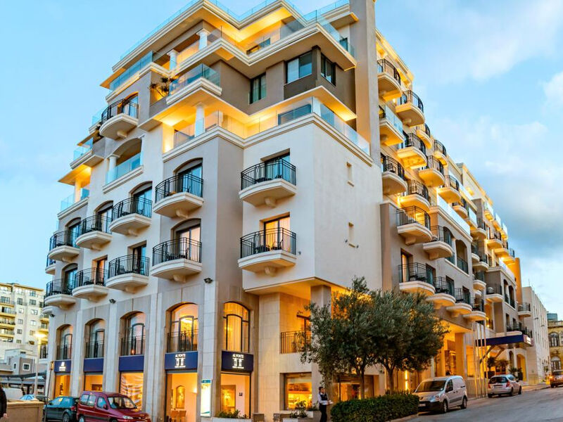 Maritim Antonine Hotel & Spa