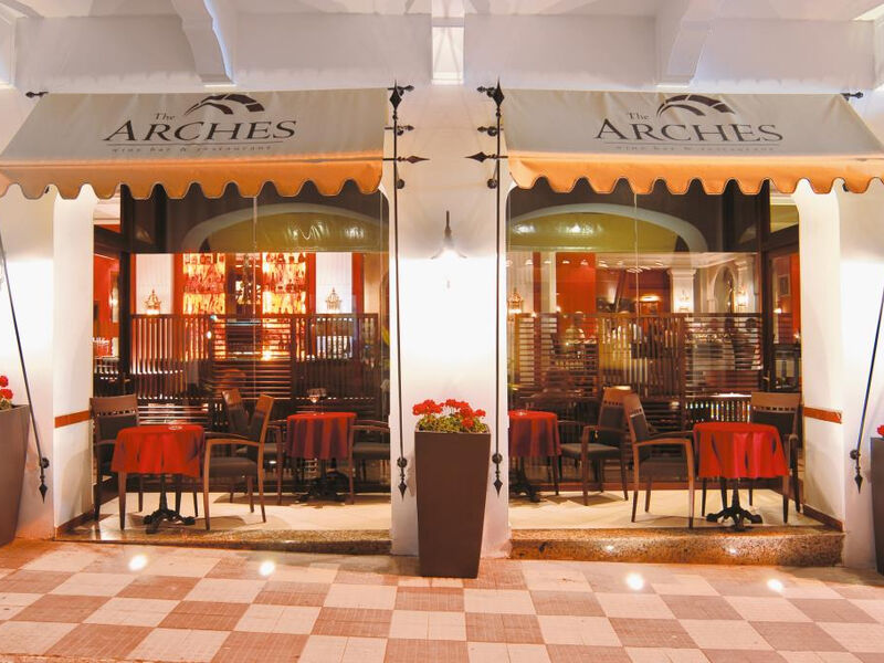 Maritim Antonine Hotel & Spa