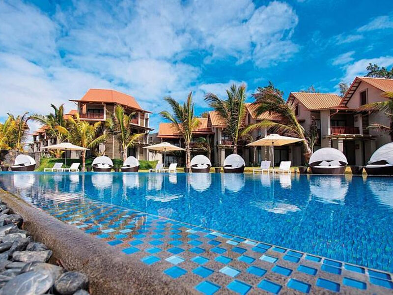Maritim Crystals Beach Resort & Spa