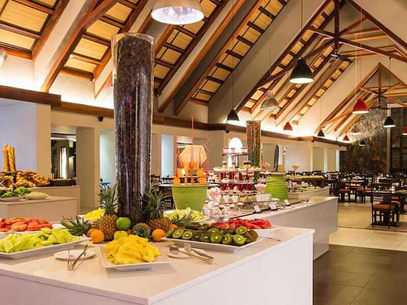 Maritim Crystals Beach Resort & Spa
