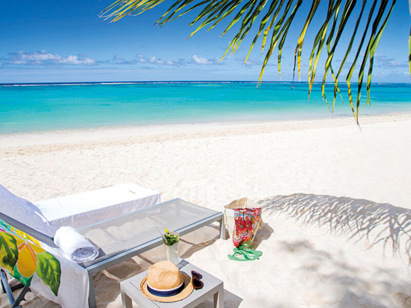 Crystals Beach Resort Belle Mare