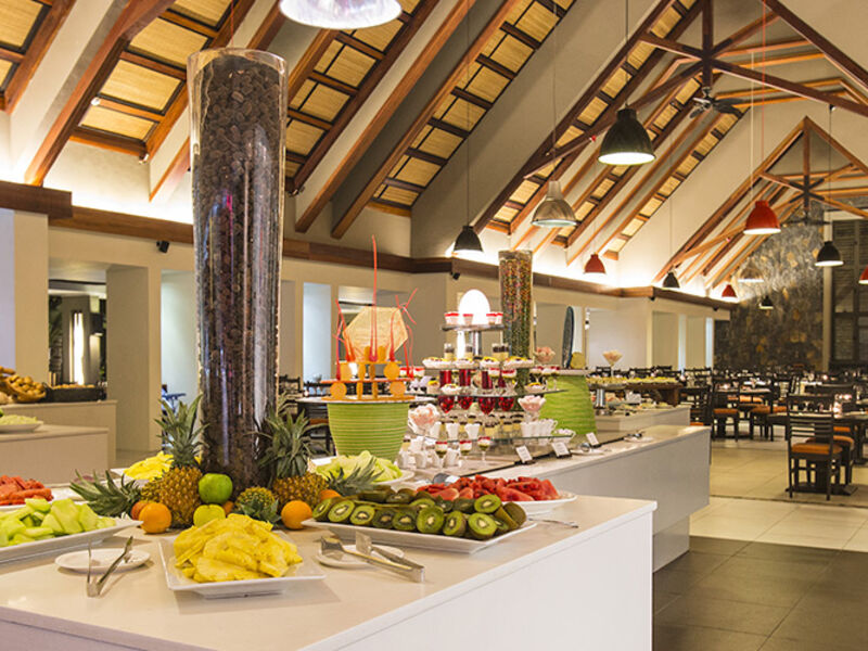 Crystals Beach Resort Belle Mare