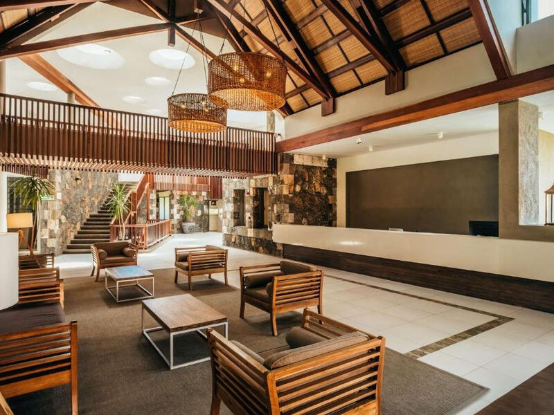 Crystals Beach Resort Belle Mare