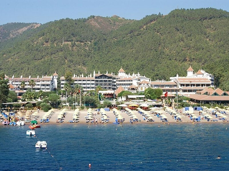 Marti Resort