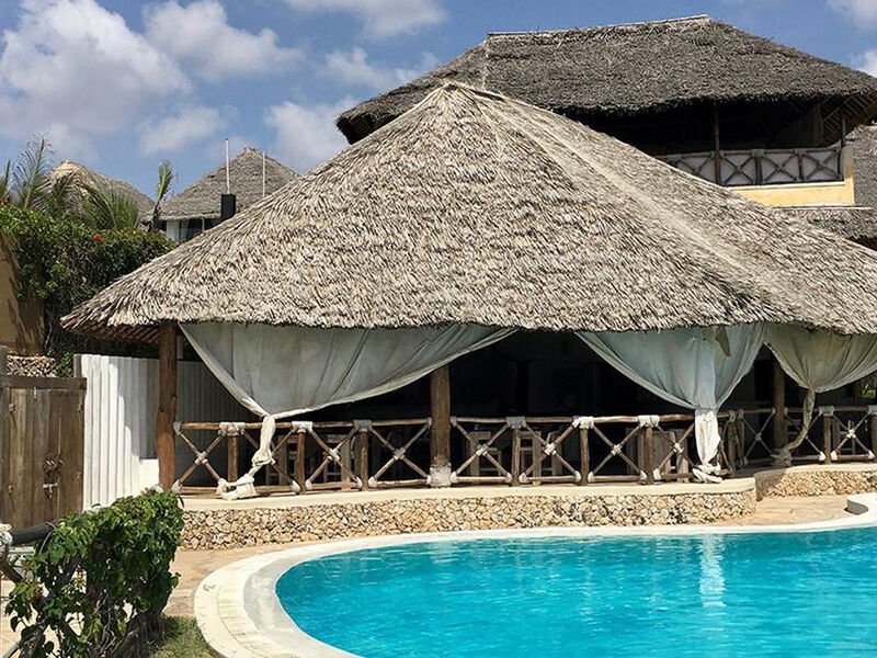 Mawe Resort