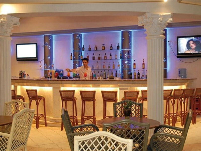 Meandros Boutique