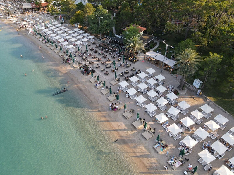 Meder Resort